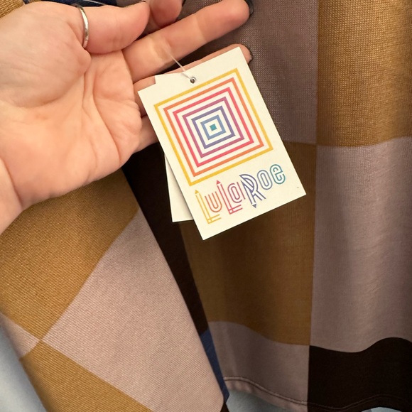 Luluroe Savannah Kaftan - Picture 6 of 7